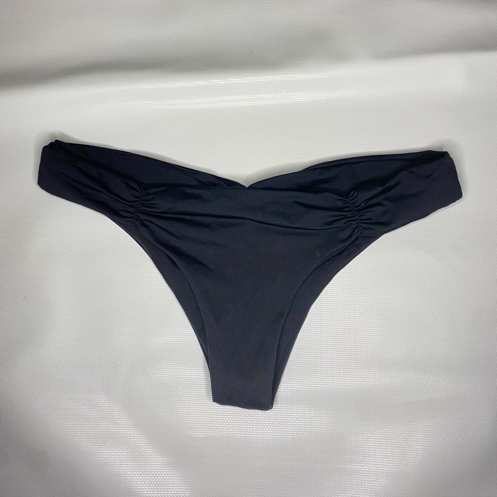 Black Bikini bottom size small